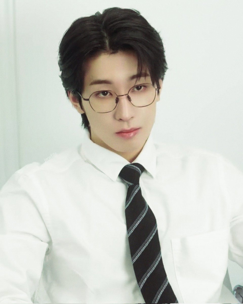 blueberrheelvr's tweet image. r e s t a r t !

DAY 8
of finding interactive moots!
hi, im isha!
✧ she/her, filo, entj, 03' liner
✧ not new to #stantwt/#kpoptwt 
✧ preferably filo stans ( engenes &amp;amp; carats )
✧ ults: enha &amp;amp; svt
✧ also looking for filo au authors bc i write 

♡/🔃 to be moots !!