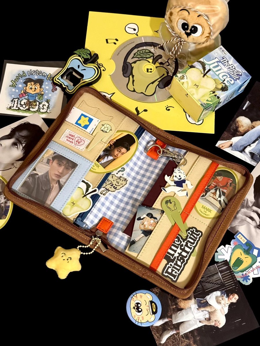 babyjnindaeyo_'s tweet image. passport holder ของมาร์คบาร์ เดียวมาเปิดพรีให้นะคะ 💙🙌🏻