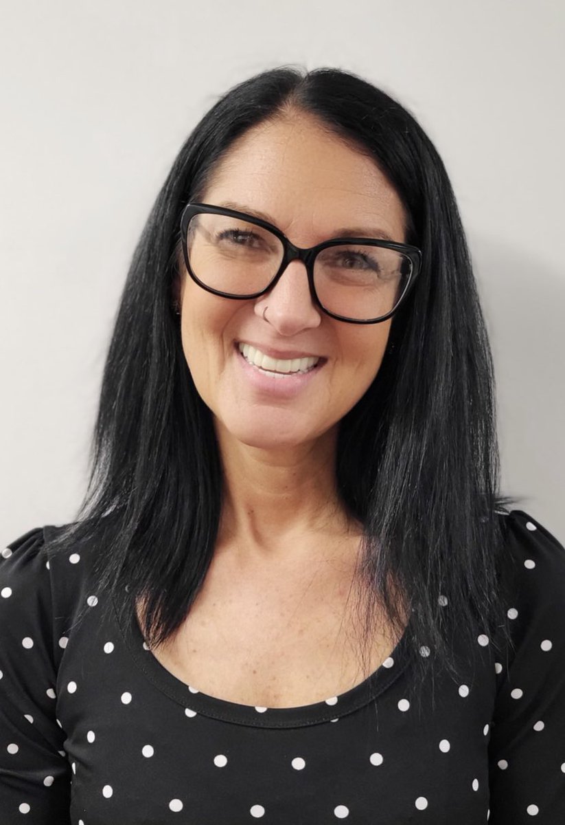 It is with great joy that I get to announce that Mrs. Koralewski has been named the next principal of Gill Elementary! The staff, students, and community could not be left in better hands than hers.  Congratulations Mrs. Koralewski!! ❤️