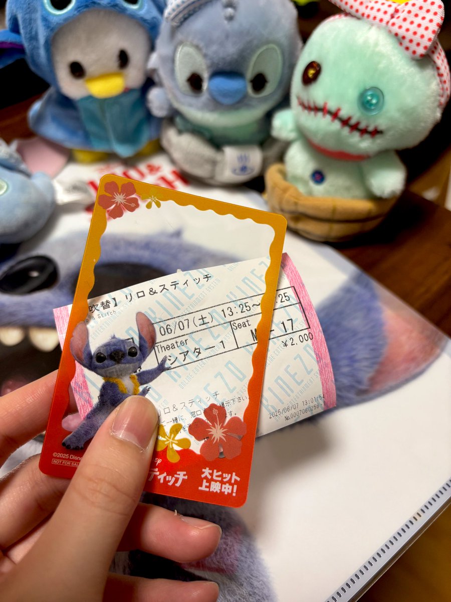 Sikinekko's tweet photo. 観てきましたー！！

実写はあまり観ないので、「こういう風になるのかー」と興味深かったです！
#スティッチ #実写版スティッチ 
#実写版リロアンドスティッチ https://t.co/eLm8EwBfPS