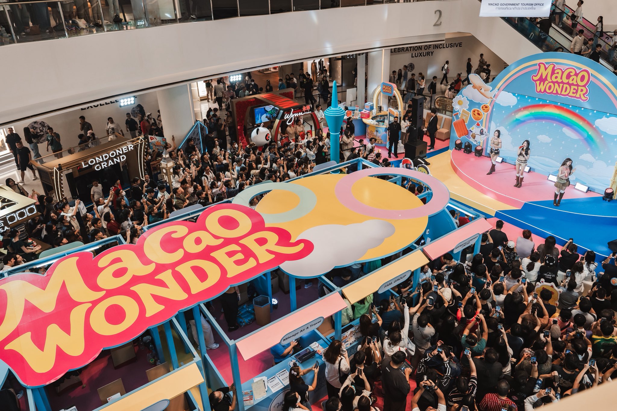 Gs1yYfFa8AAWf9z?format=jpg&name=large