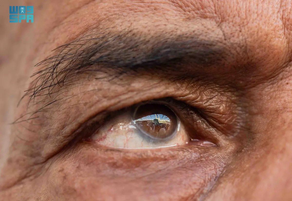 SaudiNews50's tweet image. عين ترى الكعبة، وقلب يطوف بها.

-