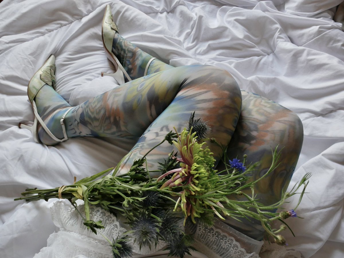 héloïse 👁️ tweet media