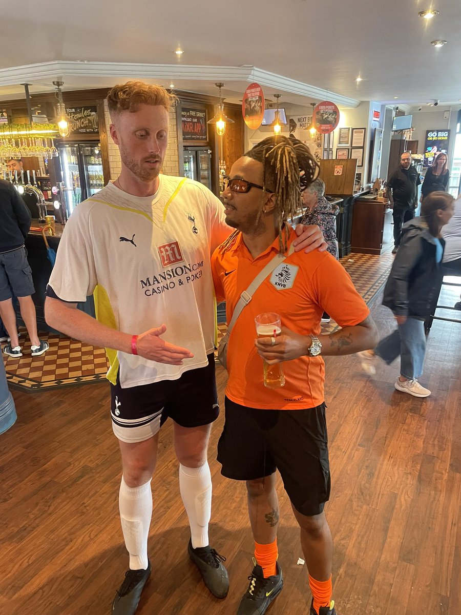 Harry Simpson tweet media