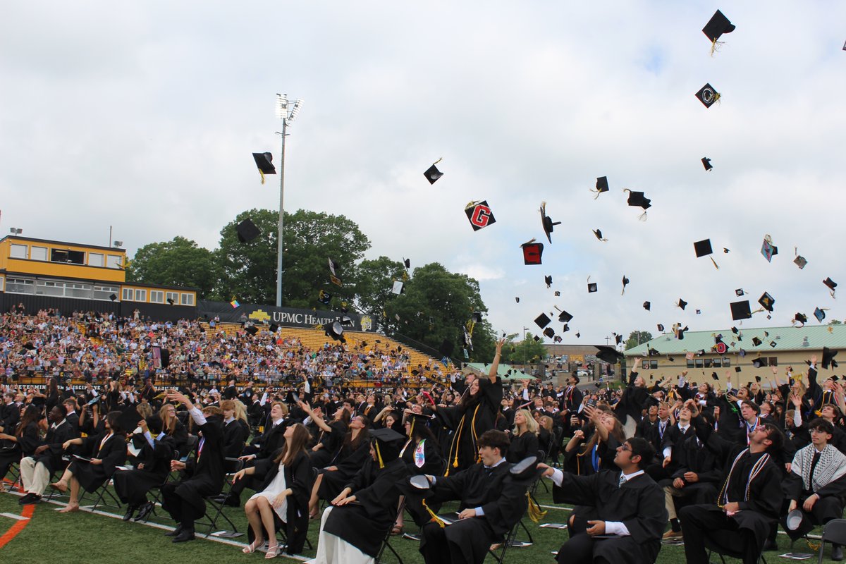 Congratulations to the North Allegheny graduating Class of 2025! We're so proud of you! Here's to a bright future! #NASDlearns