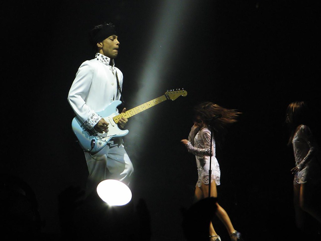 gqland's tweet image. #Prince 6/7/58-4/21/16 #ThePurpleOne #ThePurpleYoda