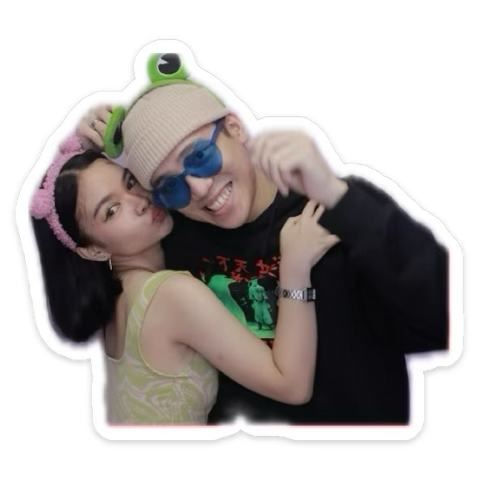 andreakryzel's tweet photo. @fehrrr_ I love you so much lovie! Happy anniversary!💞💞💞 https://t.co/NqqocAUtXB