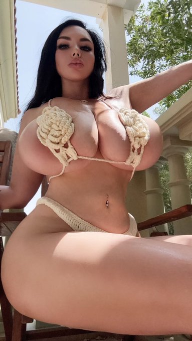 Watch Anastasiya💕TOP 0,21%'s leaked NSFW photo on TwXstars