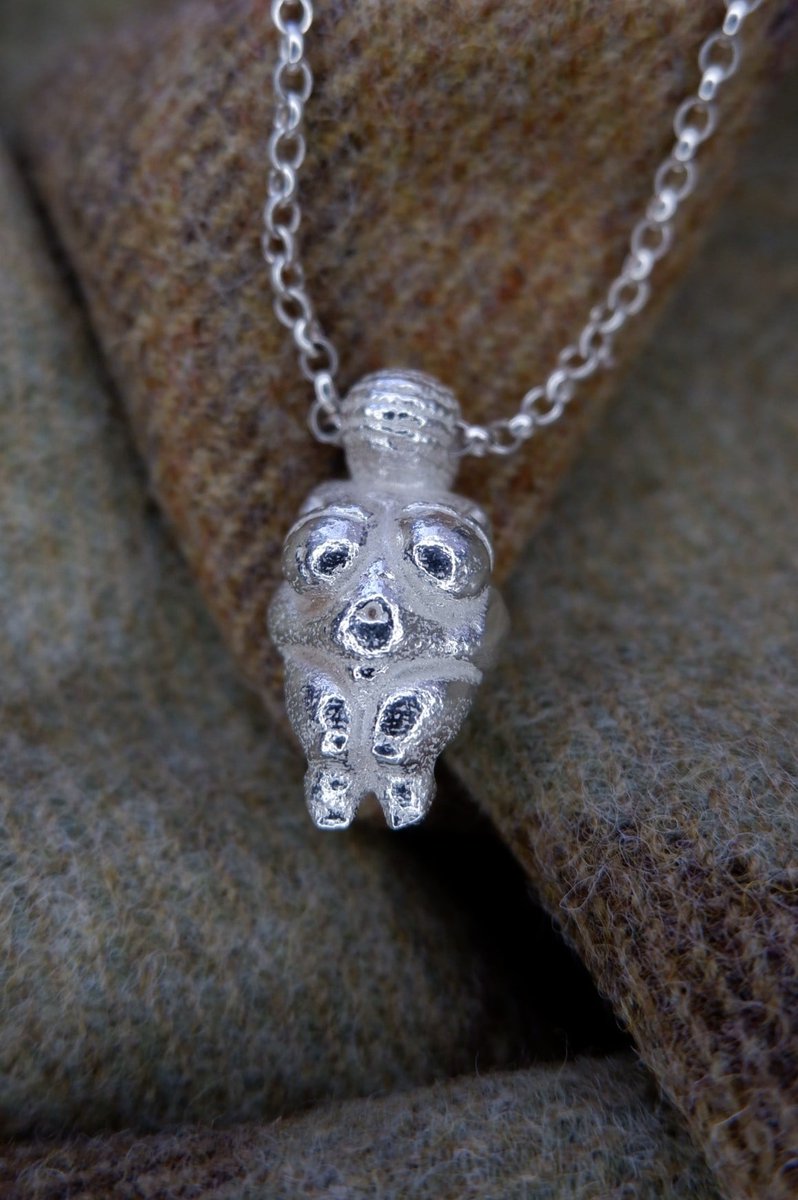 caledonianforge's tweet image. Willendorf Venus pendants are now also available in bronze along with silver. Got a bunch made up and ready to go now :) #willendorfvenus #thicc #neolithic