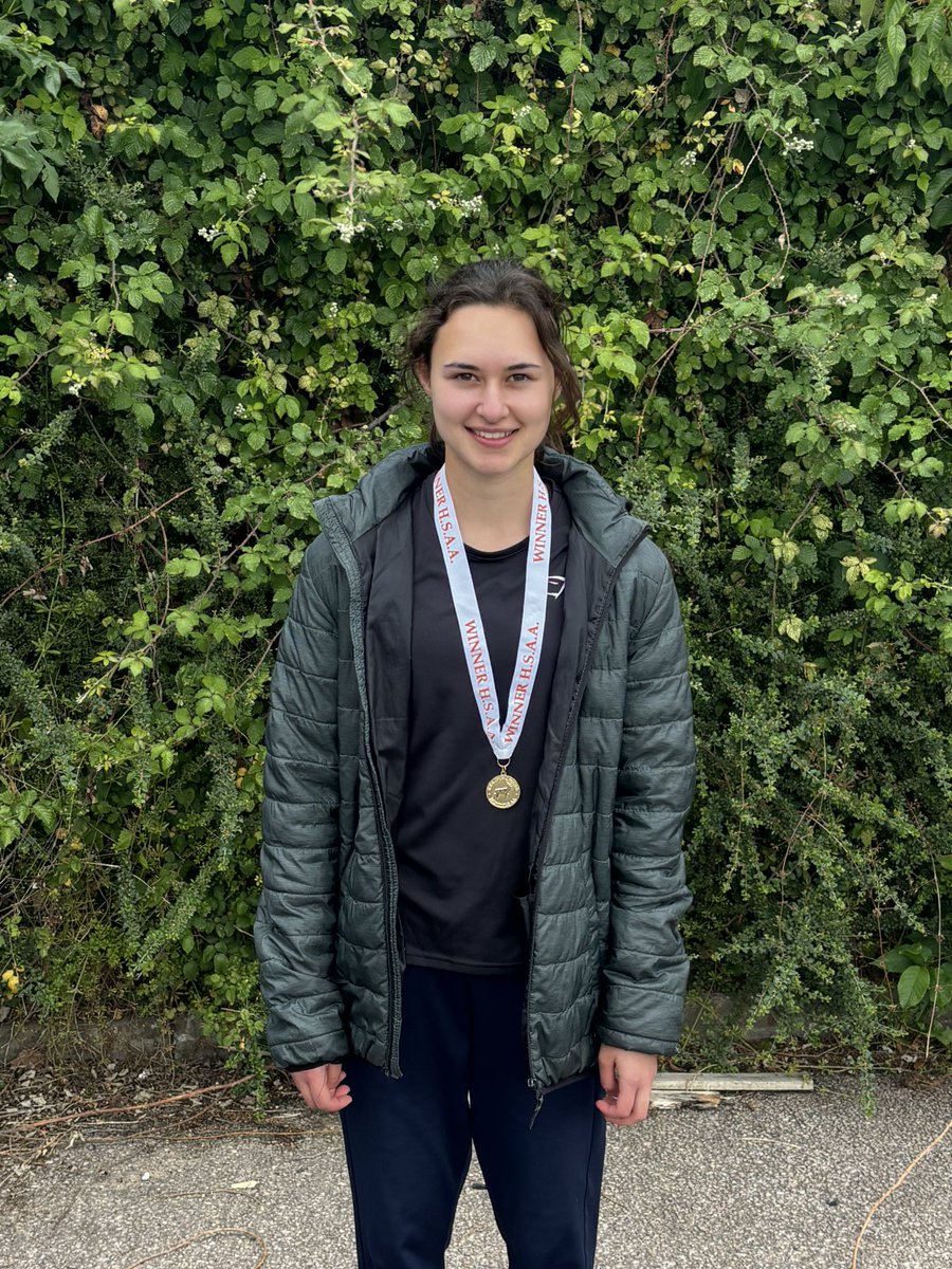 SCDPhysicalEd's tweet image. Great day for SCD at the County Championships 
2 more titles for our students 
Noah broke the Regional u15 PV record , jumping 3.85 to win 
Nisha threw 32.13 to win u17 Javelin
