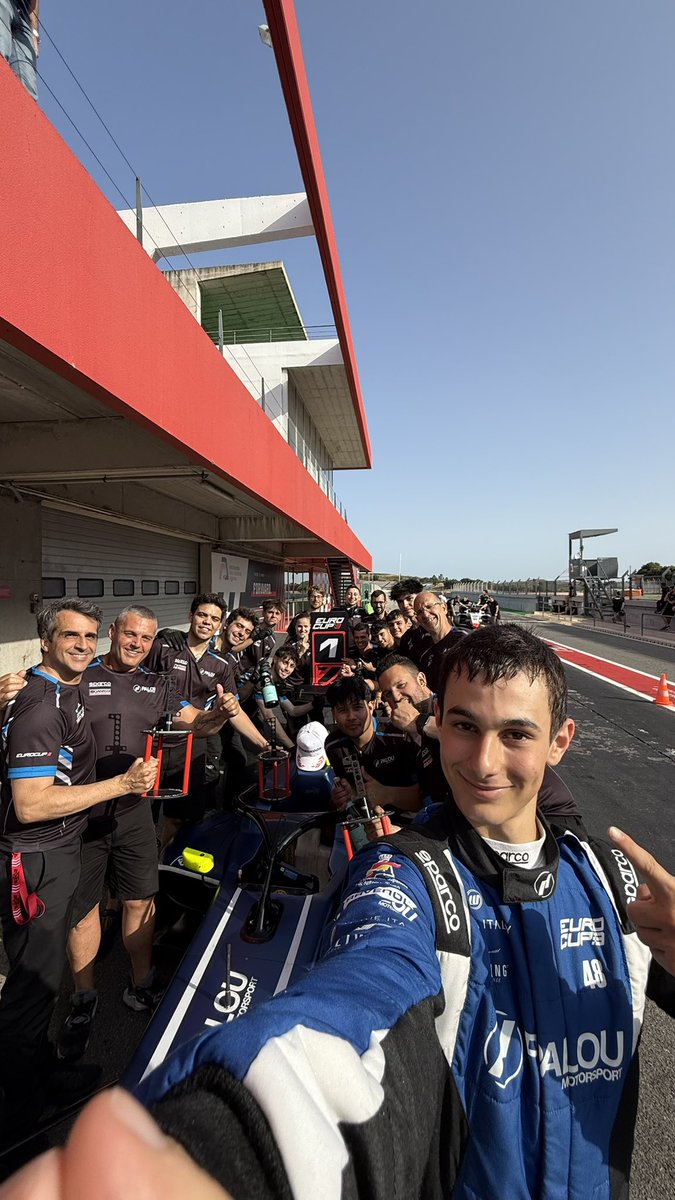 WIIIIIIIINNNN ✅ What a team! EGOZ1 💙💙🏆