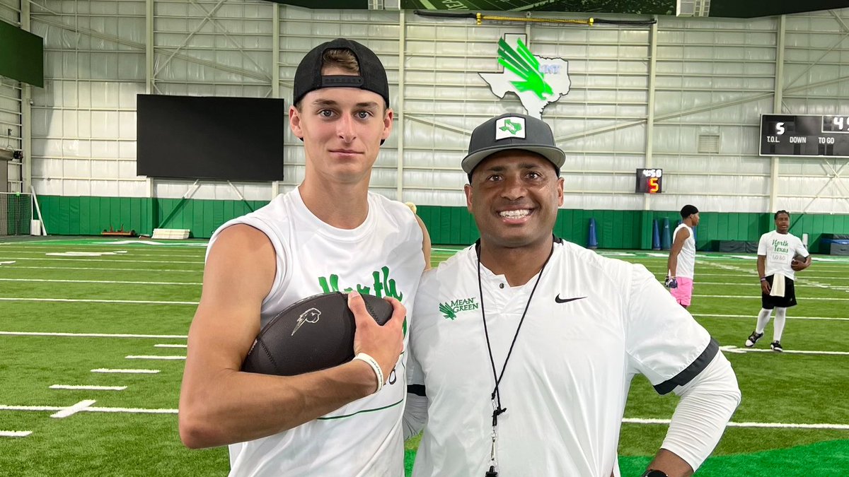 NORTH TEXAS PROSPECT CAMP COVERAGE 

📍Denton, TX🗓️June 3

QBs showcased big arms and precision

💪Arm strength, timing, and leadership stood out in competitive reps
💯Several raised their recruiting profiles in front of coaches
🔥Full QB recap, featuring scouting reports +