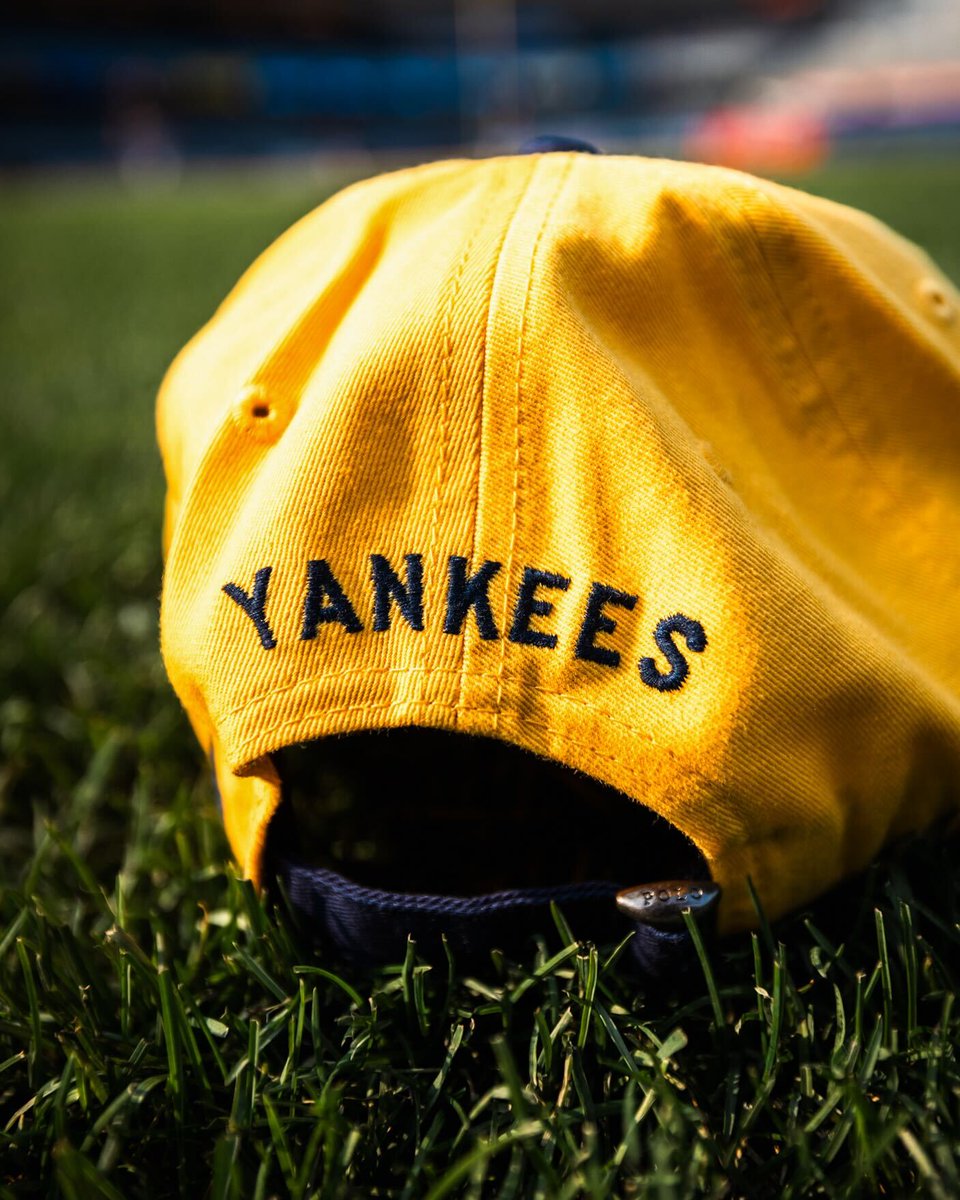 A Classic Cap 🧢 Get your @RalphLauren 9Twenty Adjustable Navy