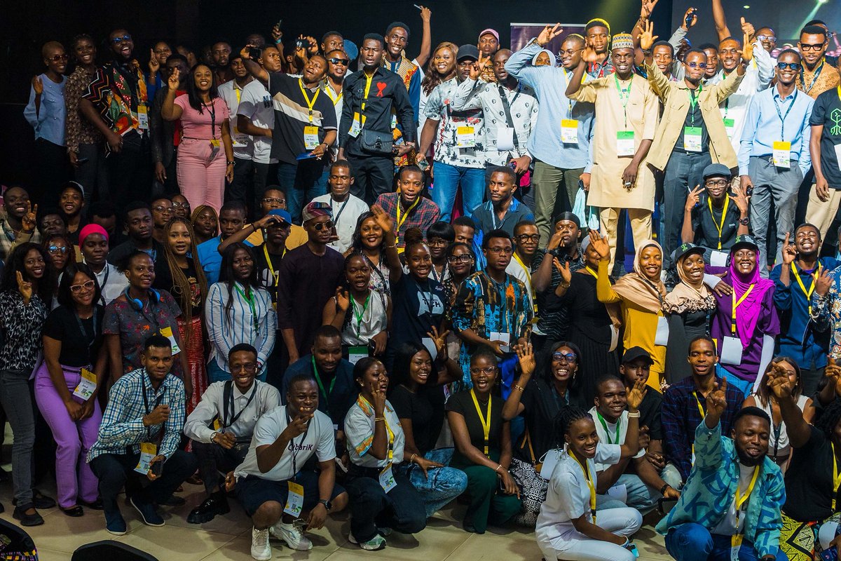africacyberfest's tweet image. Tech talks 
Cyber nuggets 
Epic group photo 
When the cameras flash, the impact echoes.
Speakers and CyberFest fam vibing and capturing a moment of brilliance and unity at #AfricaCyberFest2025.
Legends in one frame.
From the ones who inspired on stage to the team who broughtโฆ