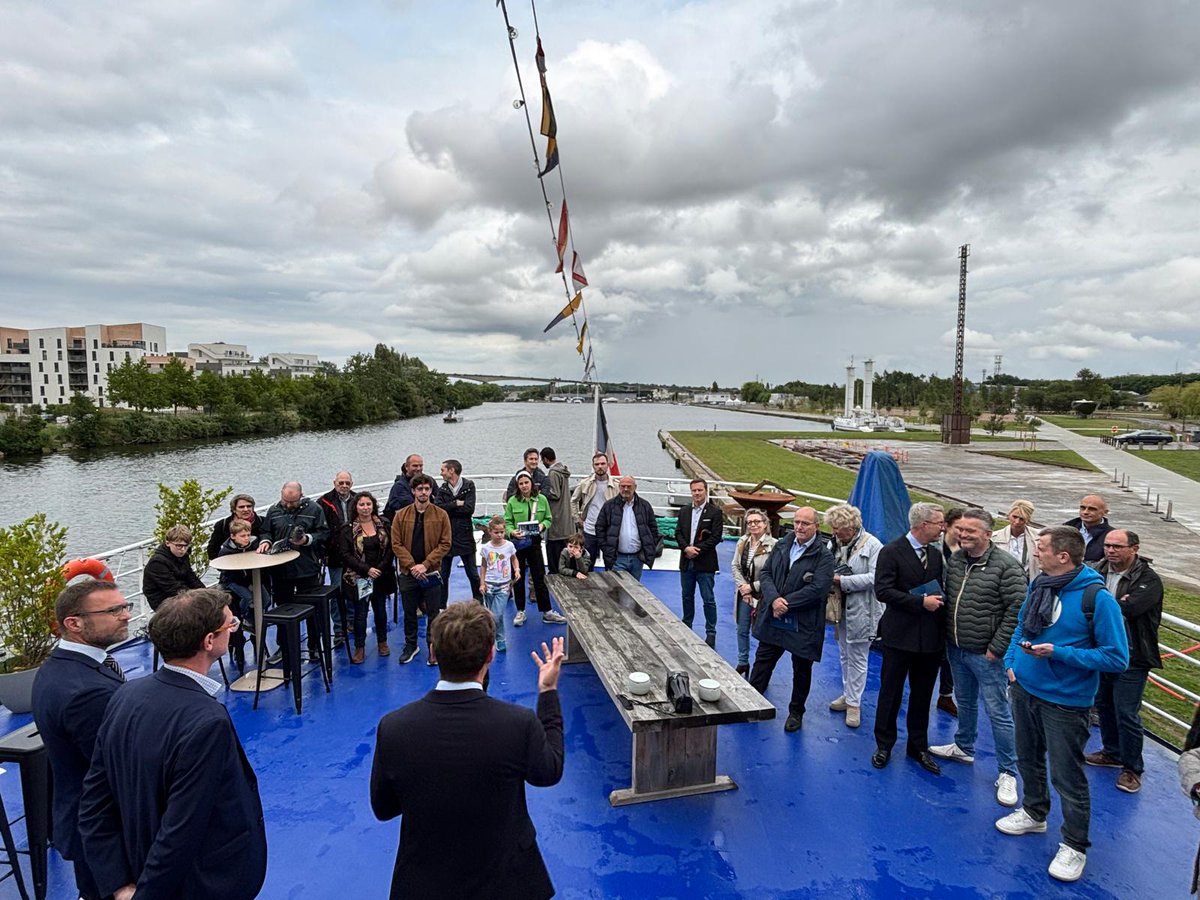 Un nouveau parc de 8 hectares au cœur de la presqu’île de Caen. 🌳 Végétalisation, loisirs, patrimoine industriel et balades au bord du canal au rendez-vous.
📷 Ce nouveau parc accueillera de nombreux navires à l’occasion du week-end maritime du Millénaire Caen 2025 fin juin !