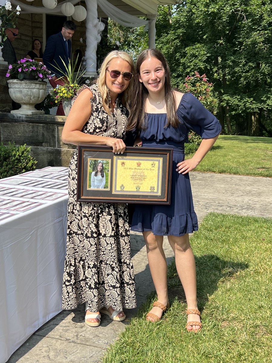 Congratulations to our 2025 PTU Essay Award Winners, Vaughn and Kate! And add another round of applause for Isabella for being named the 2025 Star Student! Well deserved, graduates! ⭐️🎓