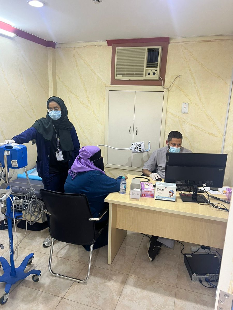 Cluster2_Riyadh's tweet photo. في ظل تسارع وتسابق تقديم الخدمة الصحية لضيوف الرحمن في المشاعر المقدسة ، يتوافد الحجاج لتلقي الرعاية الصحية من مركز صحي منى 7 لـ #تجمع_الرياض_الصحي_الثاني وسط ابتهاج وشكر لجاهزية الخدمات الصحية ووفرتها بجودة وسرعة اتقان. 
#حج_بصحة https://t.co/N4uWhae5qG
