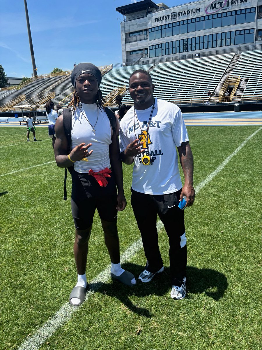 kailen_i's tweet image. Had a good time making plays at @NCATFootball camp‼️@RRACKLEY9 @mpholderman @TheDanteJones @CoachMcRae21 @CoachShawnGibbs @coachpoole88