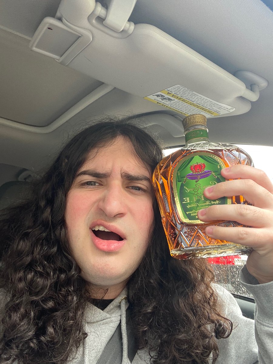 holycalamafuck's tweet photo. Getting crunky before #TOSX https://t.co/CxkYw3lXPo