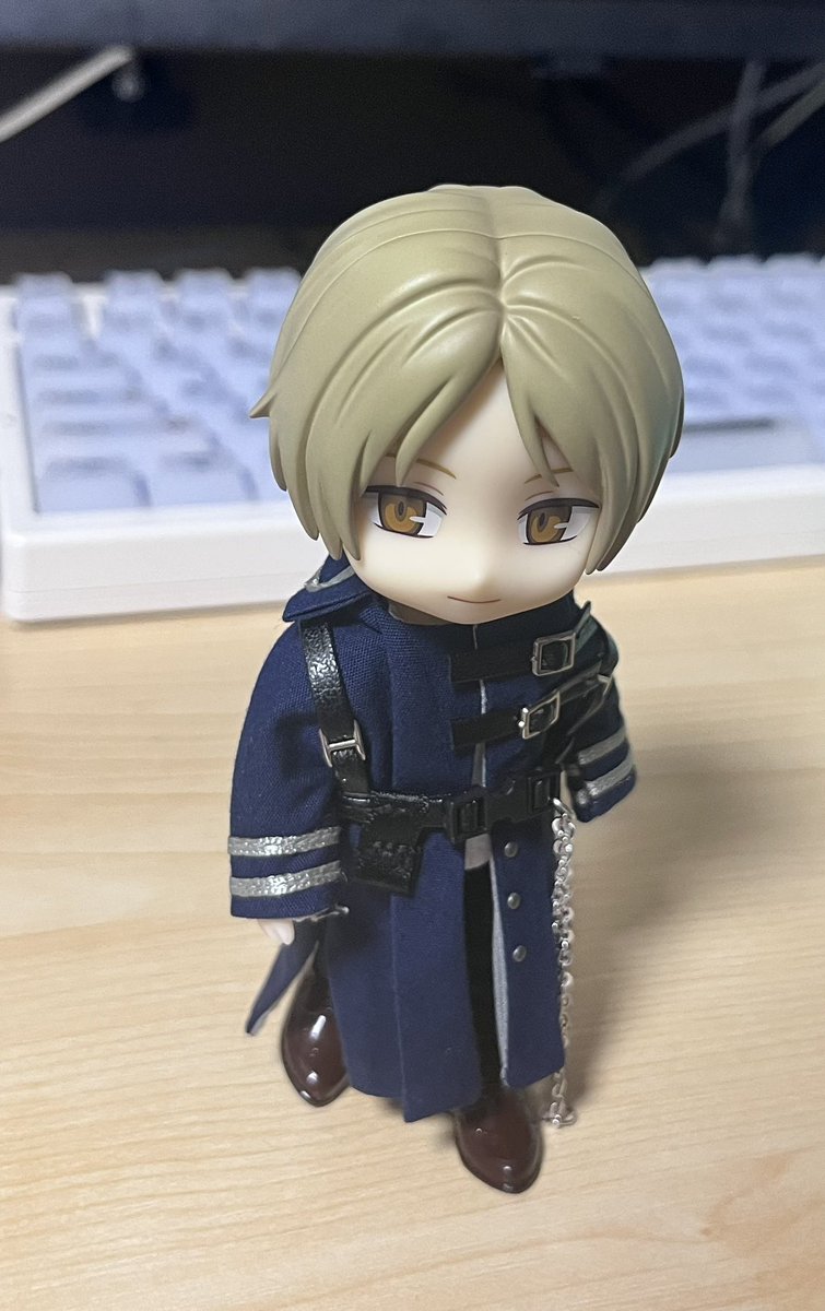 스몰픽 tweet media