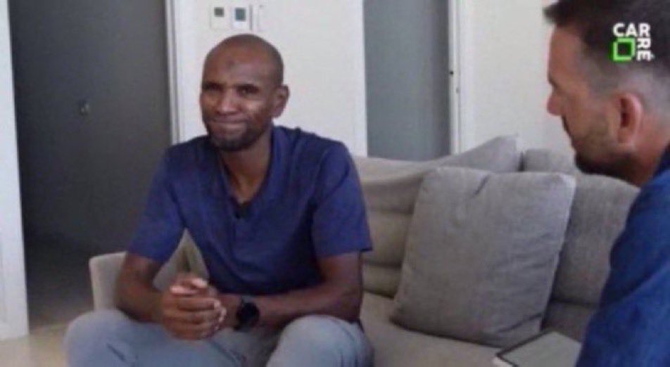 shemsy_92's tweet photo. @Diaby_lv1 Le gars il a passs 😂😂😂 https://t.co/RqNPc5tS98