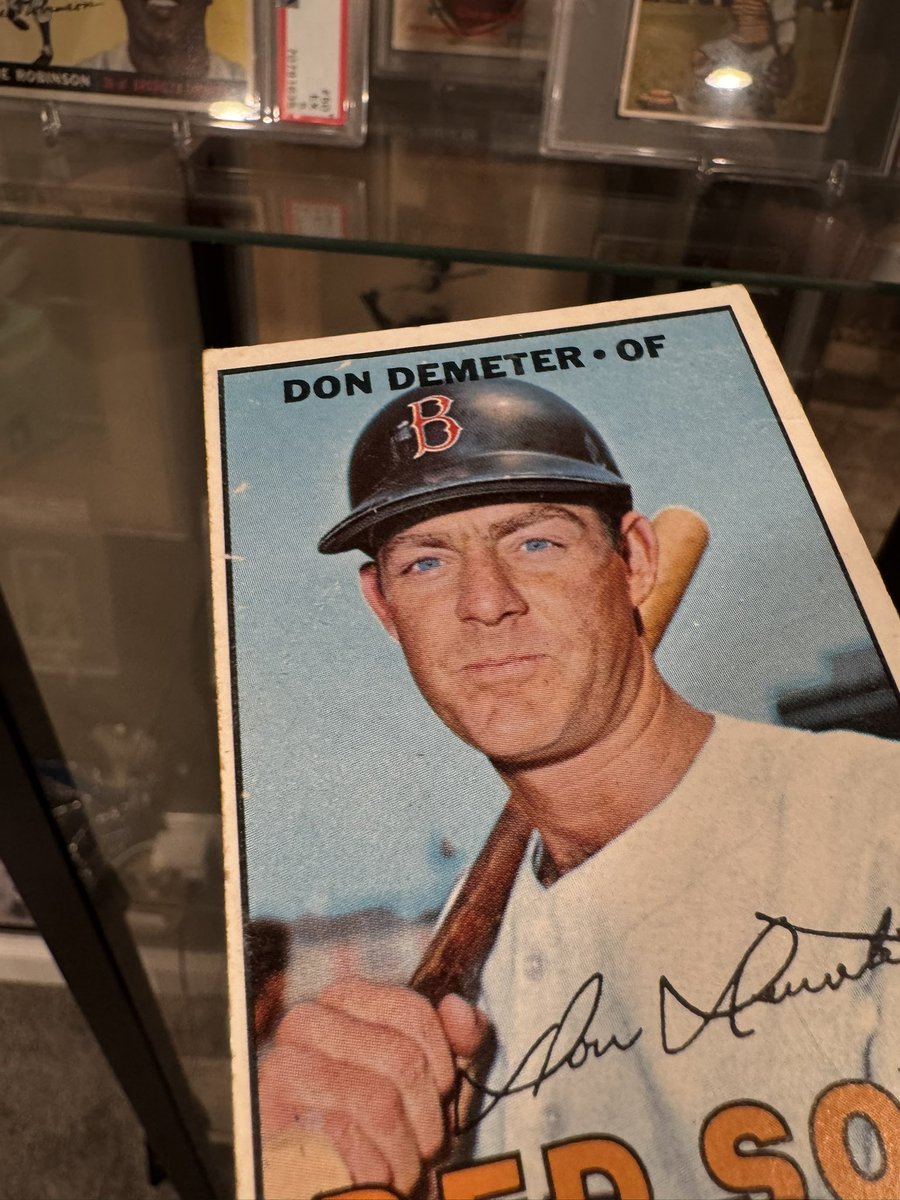 1967 Topps 36 card lot with a tough high number Don Demeter #572 

Note that Rene Lachemann is badly trimmed and Jerry Adair is badly miscut

Take the lot for $75 shipped