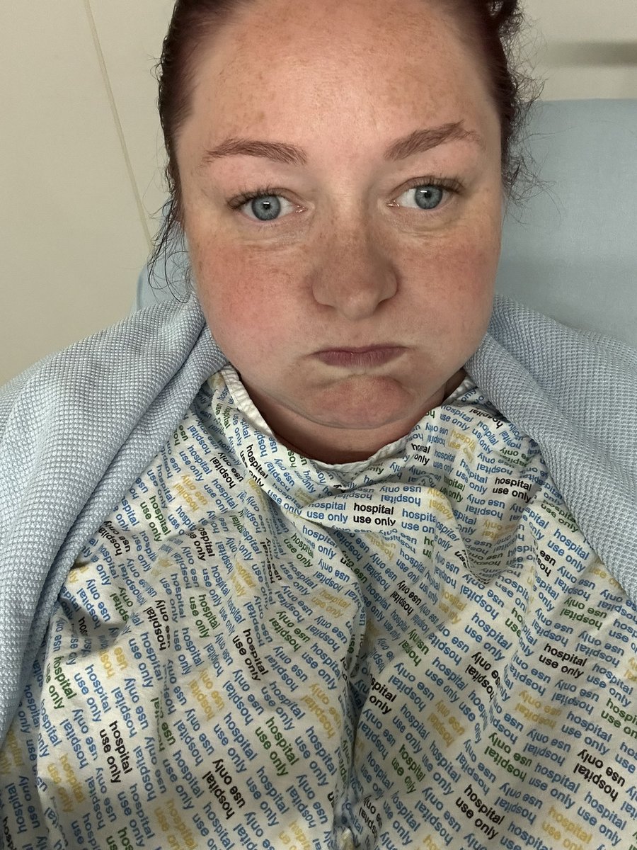 stacemcw's tweet image. Ending up in a&amp;amp;e on my first night back at work in over a month was brutal. New meds to try and another referral to try and get to the bottom of this. Everyone, including me, pissed off. 
Fuck my life 🤦‍♀️
#sucks #stupid #noanswers