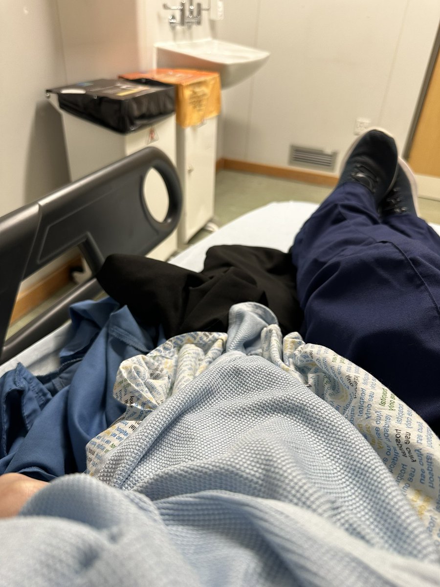 stacemcw's tweet image. Ending up in a&amp;amp;e on my first night back at work in over a month was brutal. New meds to try and another referral to try and get to the bottom of this. Everyone, including me, pissed off. 
Fuck my life 🤦‍♀️
#sucks #stupid #noanswers