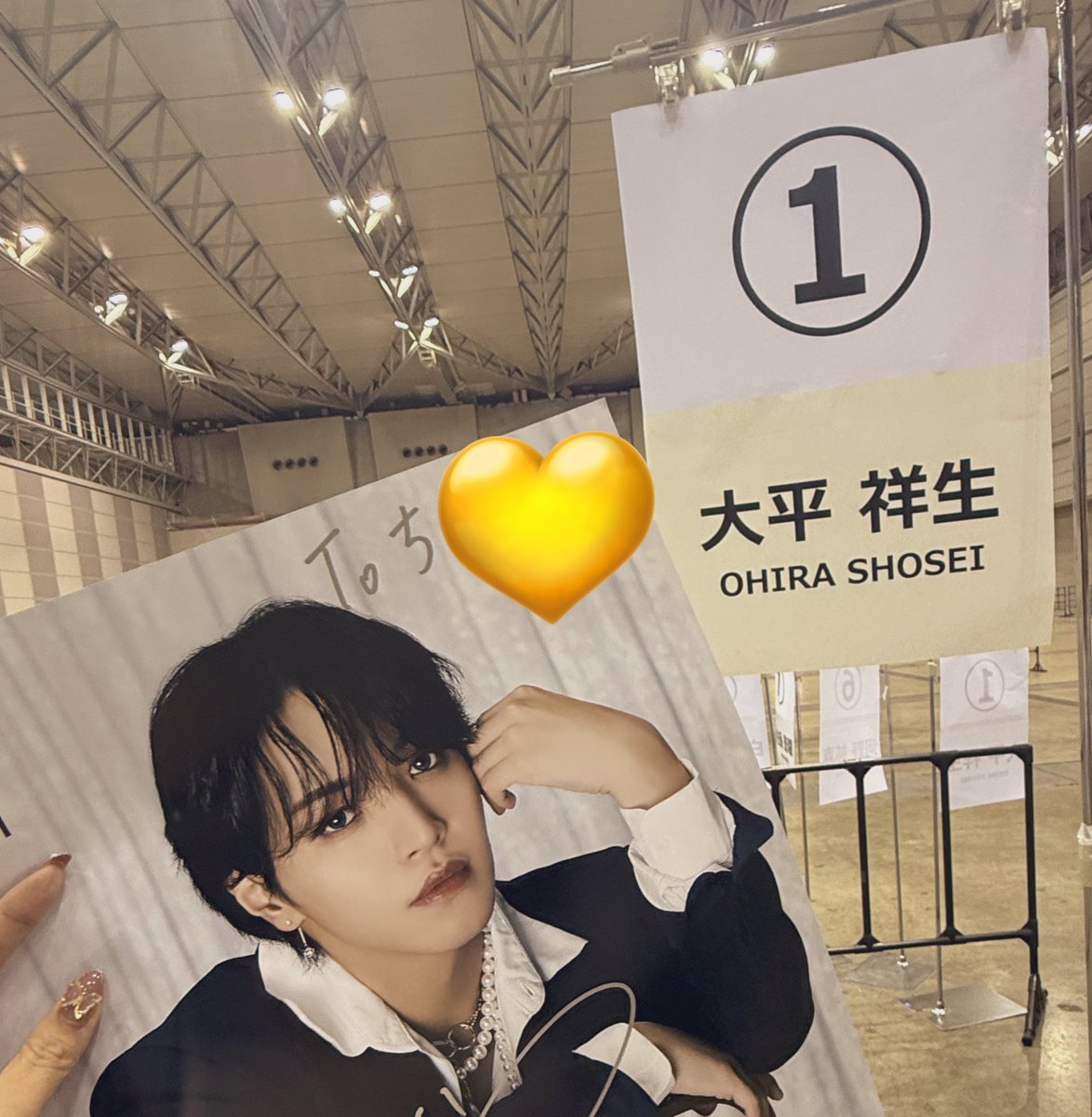 ち🦋 :) tweet media
