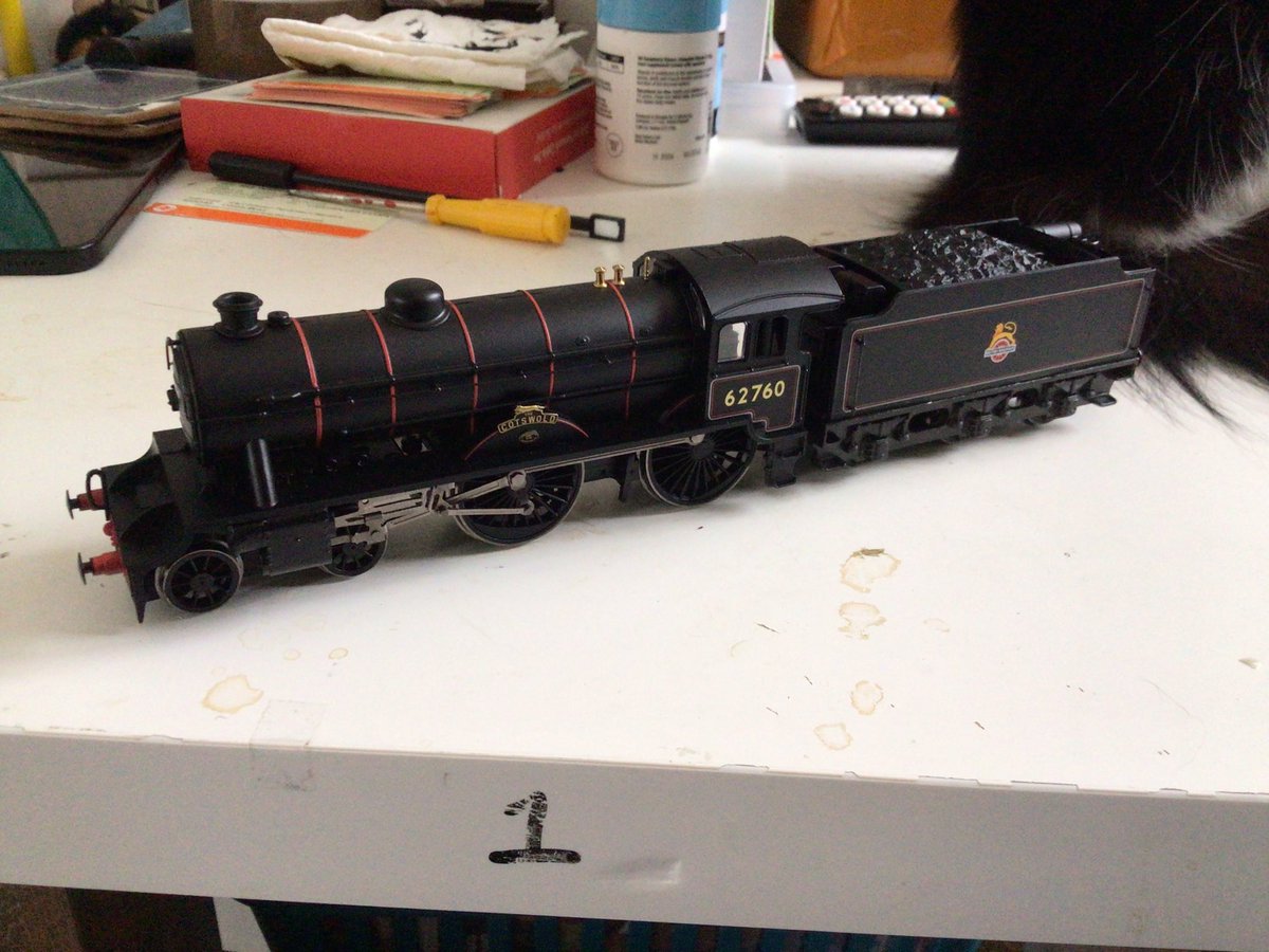 Davids_trains's tweet photo. #TMRGUK
Been completing some of my projects recently and one that is now done is this, BR D49 62760 in its /2 form with Lentz Rotary-Cam poppet valves
Made sing the original railroad model and some spares from an old P2 chassis I bought some years ago
#LNERD49 #HuntClass #LNER https://t.co/BBG5YEKQRO