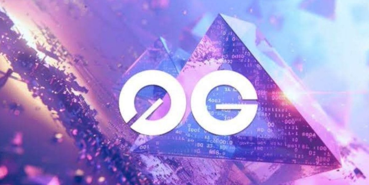 lukerwalker08's tweet photo. (1/2) 
The @0G_labs  Stack — powering AI &amp; Web3 🚀
⚡ 0G Chain: Fast L1 for AI + gaming
📦 Storage: Decentralized &amp; scalable
🧠 Compute: Inference, training, tuning
📡 DA: Scalable, programmable data availability
Here’s what it unlocks 👇
#0GLabs https://t.co/8K6FyHvyqP