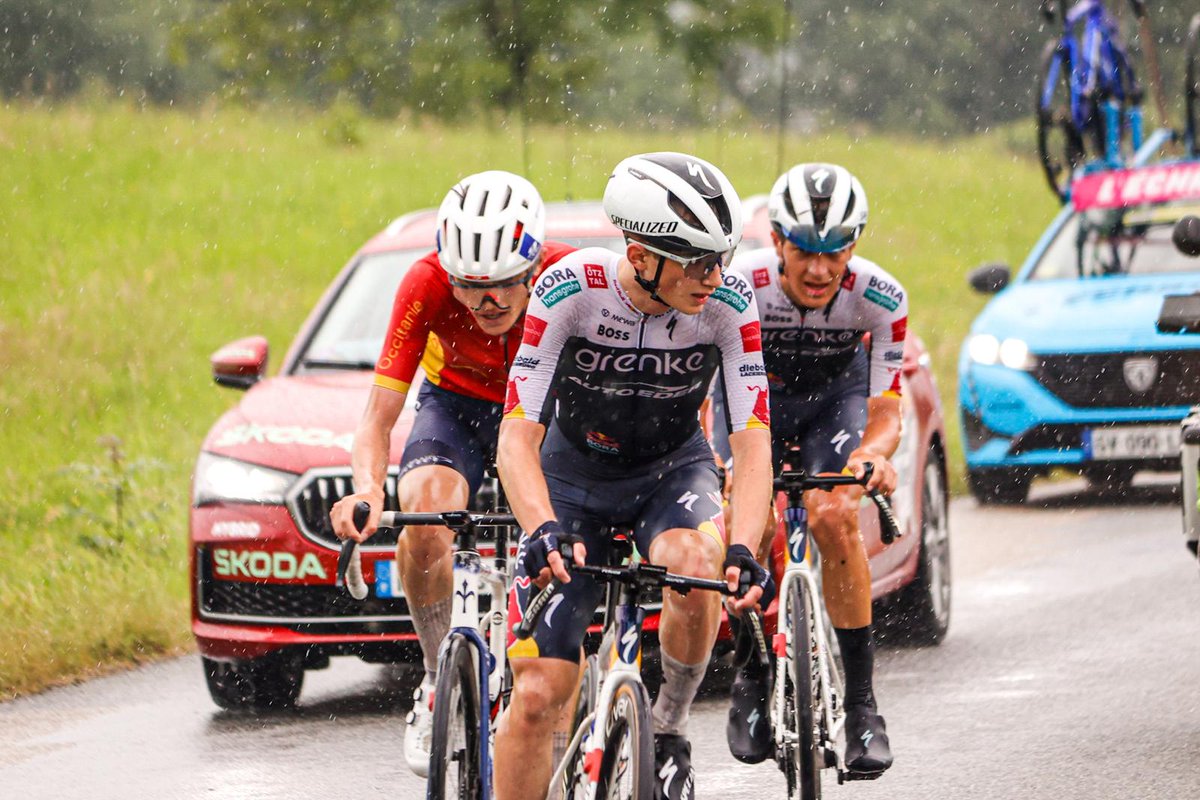 Classique des Alpes tweet media