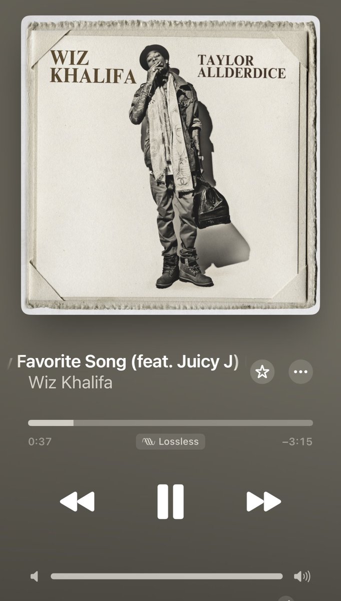 It’s not a crazy thing to say that this is a top 5 mixtape of all time 🔥🔥🔥 <a href="/wizkhalifa/">Wiz Khalifa</a>
