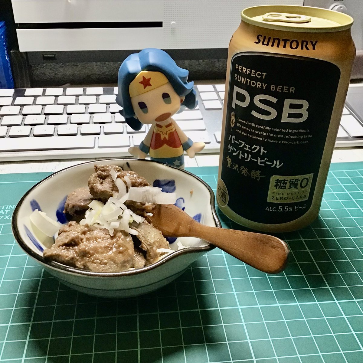 ビールと鳥レバーの煮物😋