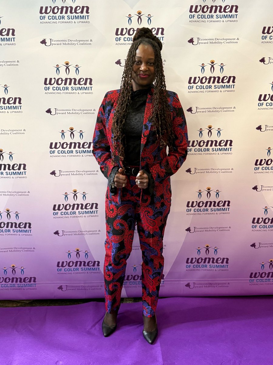 MinLaKi's tweet image. Thank you @eleversity_ed for the opportunity to share at the 6th Annual Women of Color Summit. Thank you for the clarion C.A.L.L. to Action: Commit, Assemble, Leverage, Lead. 
 
#eleversity #womenofcolor #whyidothiswork