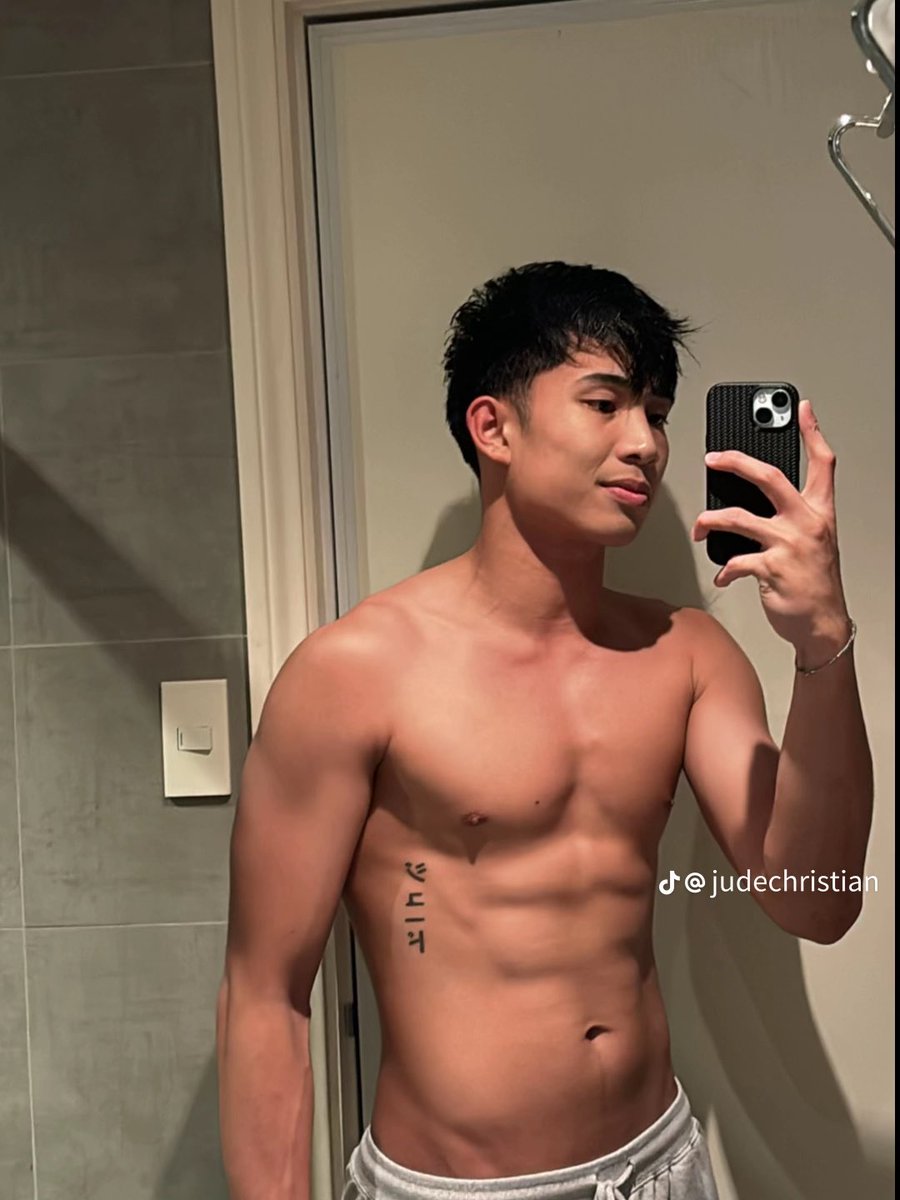 Batak 💪

Jude’s latest post. One more yr pa trew?