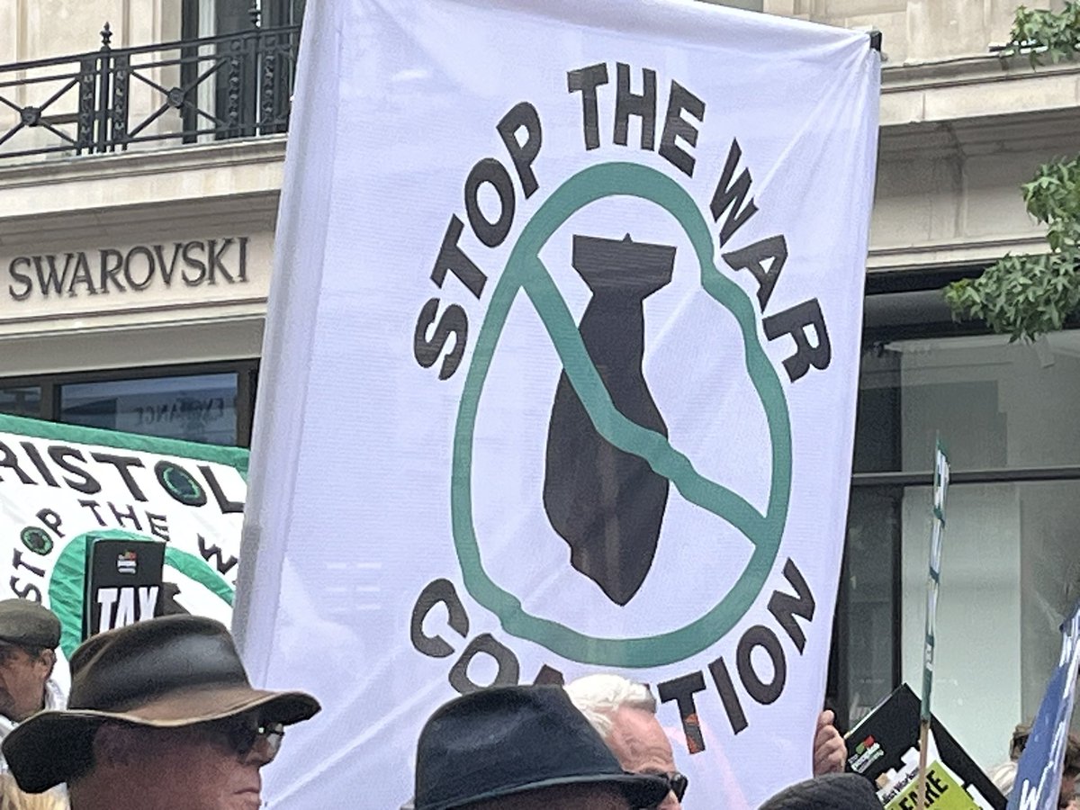 STWuk's tweet photo. Thousands have marched today for #WelfareNotWarfare https://t.co/2KaJ3jVEtS