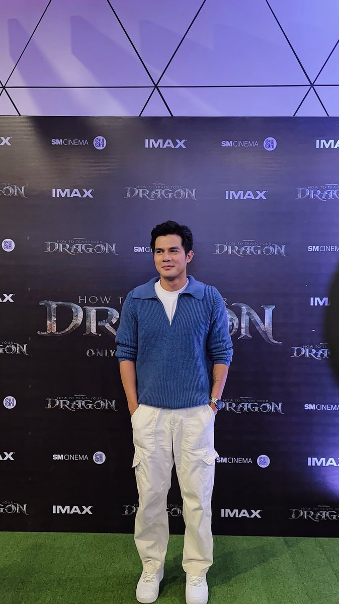 JVPereiraaaaa's tweet photo. Was invited BY @universalpicturesph to watch the premier of #HowToTrainYourDragonPH ✨

Not really a fan of this movie, but the live action is really something you’ll need to see! Available in PH cinemas soon! Let’s go! 🤍 https://t.co/TGgAWY294Y