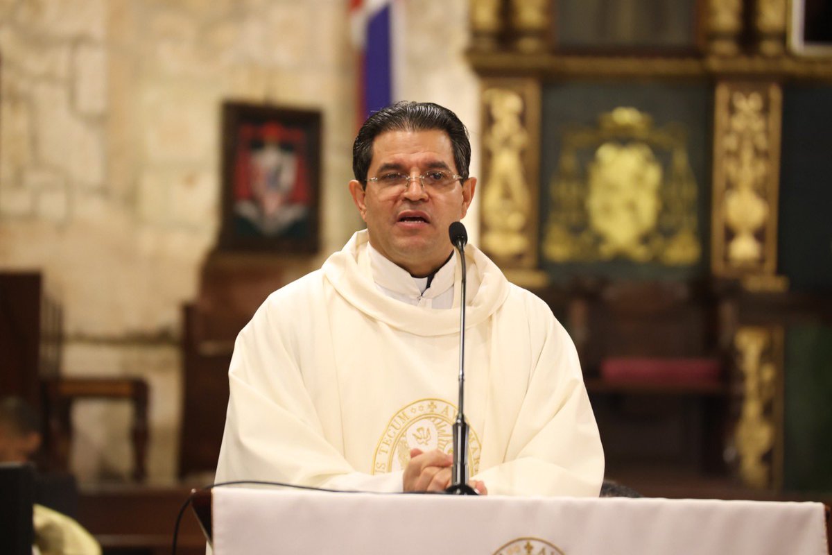 EpiscopadoRD's tweet photo. 🎓 ¡La #PUCMM se convierte en el centro del pensamiento universitario católico en América Latina y el Caribe! 🌎📚
Del 4 al 6 de junio, fue sede de la XXI Asamblea General de la Organización de Universidades Católicas de América Latina y el Caribe #ODUCAL
#Universidades #CED https://t.co/hPHP2WbyRH