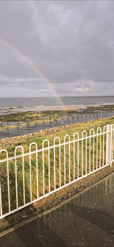 RobMacBob's tweet photo. @detector_trader That looks nice but Sunderland looks better today. A rainbow at Roker beach too. I'm going to find that pot of gold! https://t.co/F3and1rG8r
