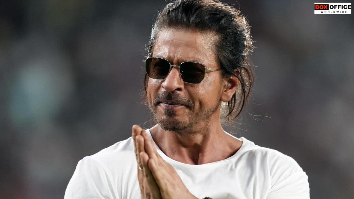 BOWorldwide's tweet photo. Netflix CEO Ted Sarandos Calls Shah Rukh Khan His Favourite In India: “We Instantly Connected”
https://t.co/BF3GcO6Ciz
#ShahRukhKhan
#TedSarandos
#NetflixIndia
#SRKxNetflix
#KingKhan
#SRKGlobalIcon
#NetflixCEO
#BollywoodRoyalty
#IndianCinema
#OTTLeadership
#SRKUniverse
#BollywoodMeetsHollywood
#SRKCharm
@iamsrk
@NetflixIndia