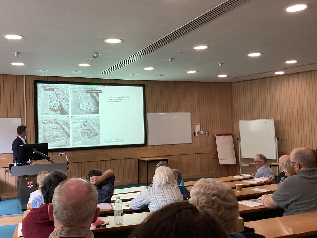 WhatKatieDigs's tweet image. Now a ‘slice of Danish’ (his words), Niels Nøtkjær Johannsen on the fascinating landscapes and graves of Neolithic Jutland. More animals too - cattle burials, along with perhaps near-invisible carts that could have traversed local trackways in death as in life @PrehistSociety