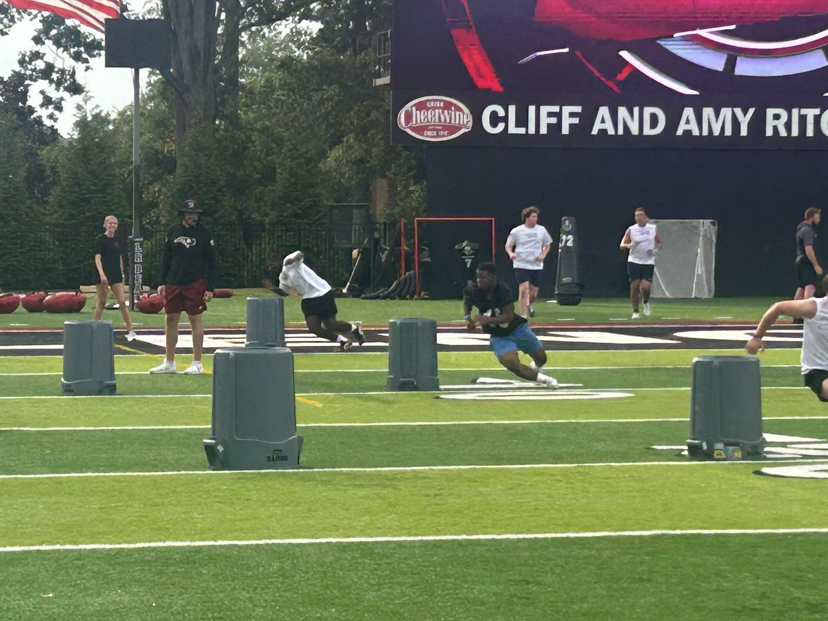 Rock Hill Football (@rhhsbearcatsfb) on Twitter photo Our Bearcats enjoyed a great camp last night <a href="/LRBearsFootball/">Lenoir-Rhyne Football</a>. Our players got great work and exposure! Thank you to <a href="/coachSocha/">Doug Socha</a> and staff for some great work! #EARNIT <a href="/OzzieAhl2/">RH Bearcat One</a> <a href="/RHBearcats/">RHBearcats</a> <a href="/Coach_JDuncan/">Jimmy Duncan, CAA</a> <a href="/BoulwareLeon/">Coach Boulware</a> <a href="/CoachAllen316/">Coach Michael Allen</a> <a href="/Griff6363/">Shane Griffin</a> Our Bearcats enjoyed a great camp last night <a href="/LRBearsFootball/">Lenoir-Rhyne Football</a>. Our players got great work and exposure! Thank you to <a href="/coachSocha/">Doug Socha</a> and staff for some great work! #EARNIT <a href="/OzzieAhl2/">RH Bearcat One</a> <a href="/RHBearcats/">RHBearcats</a> <a href="/Coach_JDuncan/">Jimmy Duncan, CAA</a> <a href="/BoulwareLeon/">Coach Boulware</a> <a href="/CoachAllen316/">Coach Michael Allen</a> <a href="/Griff6363/">Shane Griffin</a>