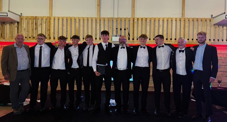 Dinner dance 25