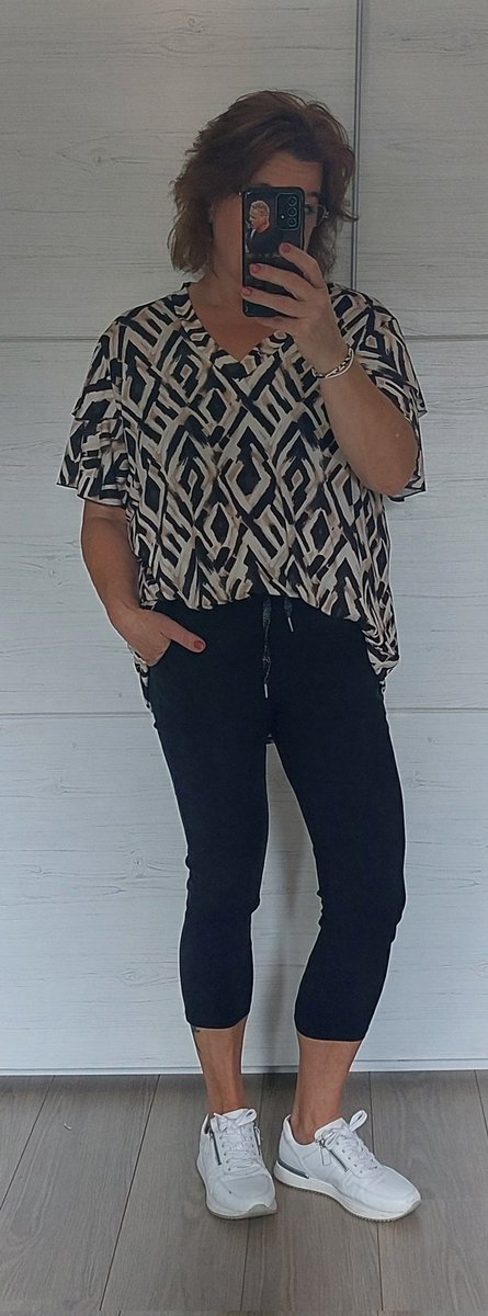 Ik heb een #feestje 🥳🥳
Hapjes, drankjes....dus ik ga op de fiets ❤️