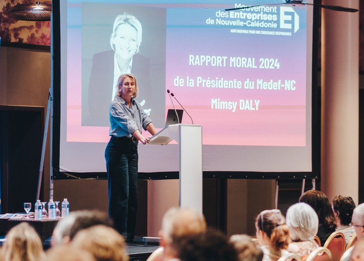 📝#NouvelleCalédonie : Mimsy Daly reconduite à la tête du Medef 

➡️tinyurl.com/24uaddra

➡️Le Medef calédonien a renouvelé ses instances lors de son assemblée générale jeudi pour le mandat des trois ans à venir. Mimsy Daly, présidente sortante, reste à la tête de