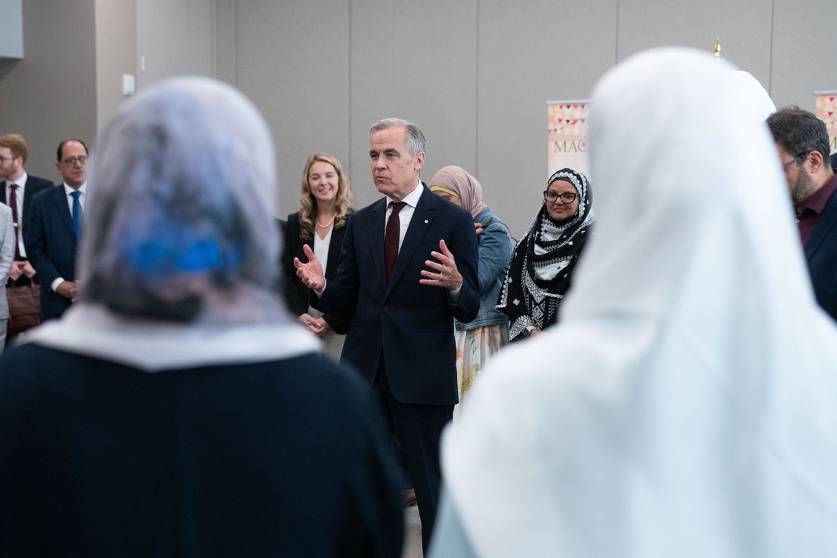 JennaSudds's tweet image. Great to celebrate Eid al-Adha alongside @MarkJCarney, @AmiraElghawaby, and Ottawa’s Muslim community. Eid Mubarak to everyone across our city celebrating.
