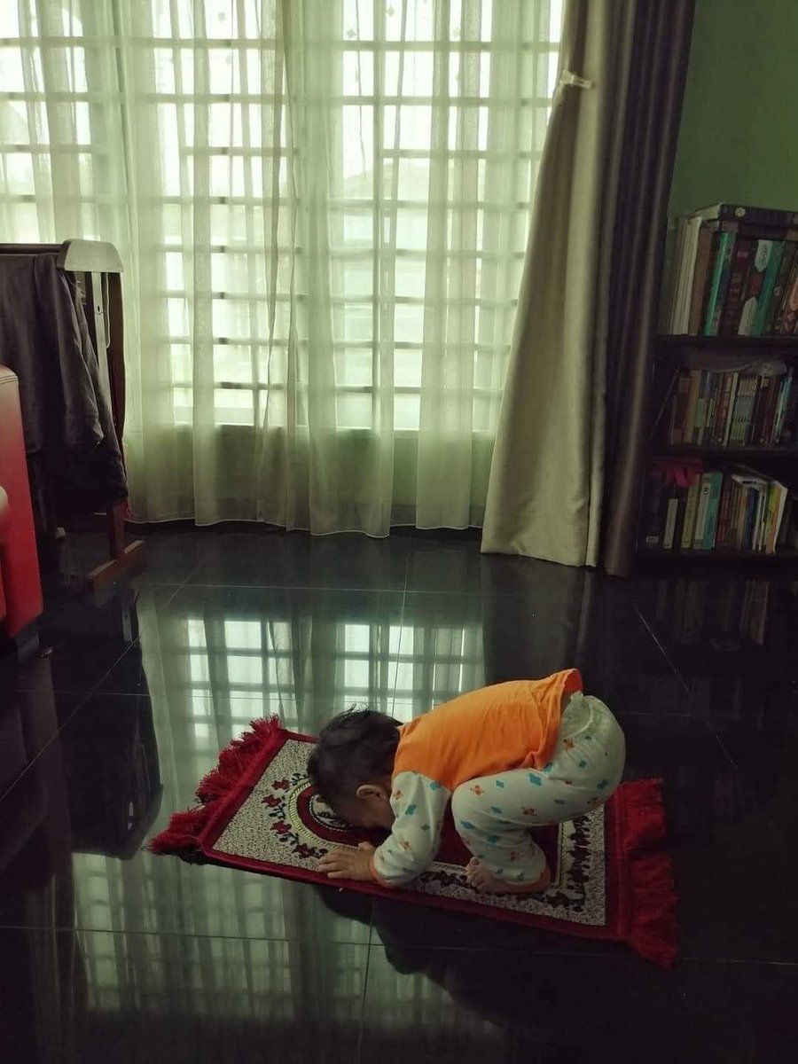 Cheeku🖤 (@cheekkuuu) on Twitter photo When you educate a woman, you educate a generation.🖤🥀 When you educate a woman, you educate a generation.🖤🥀