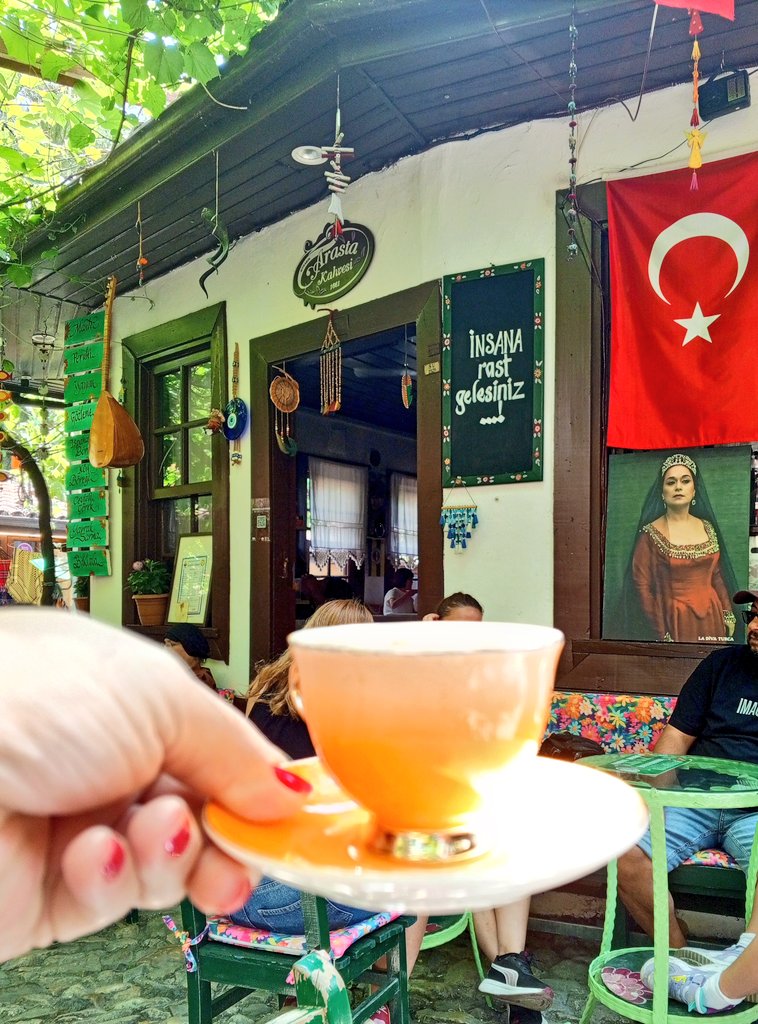 madammtulip's tweet photo. İnsana rast gelesiniz...
Gerçekten az rastlanır oldu 😒🫶
Yolumuz hep düzgün kalplerle kesişsin artık!
#arasta
#safranbolu https://t.co/uaR1NxaVRV