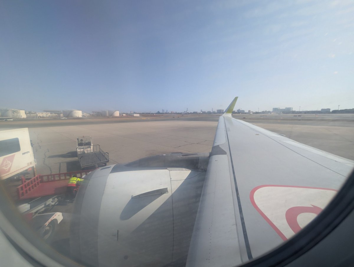 lsgg_fin's tweet photo. Now Boading
Salam Air
OV286 JED🇸🇦-MCT🇴🇲
A320-251N A4O-OVE

それではオマーンへ向かいます https://t.co/v11r0VEIbC